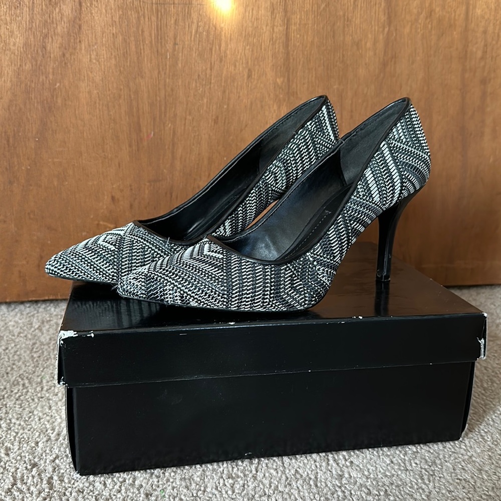 BCBG heels, grayscale , very comfortable